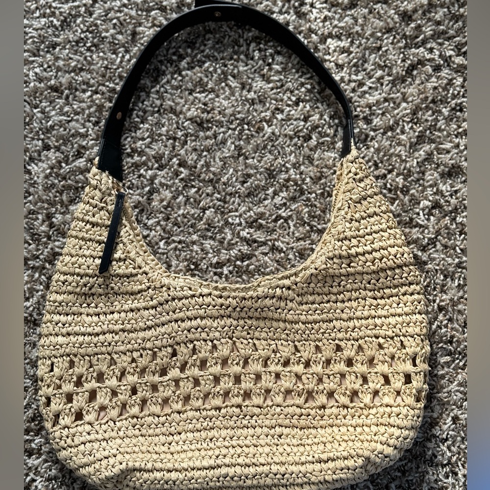 STRAW WOVEN PURSE
